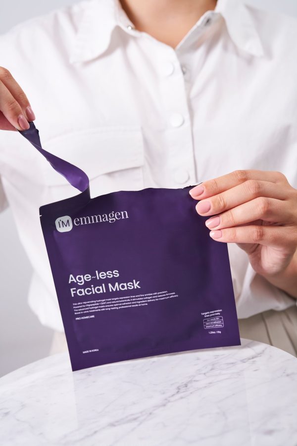 Nieuw: Emmagen Ageless Facial Mask